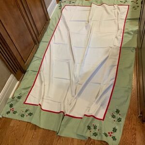 Table Cloth Cover Corduroy Leaves Holly Farmhouse 76 X 56